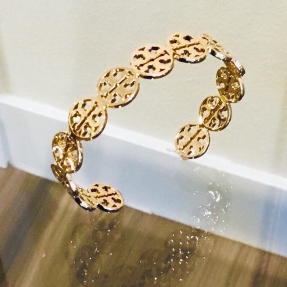 TORY BURCH 18k LOGO BRACELET